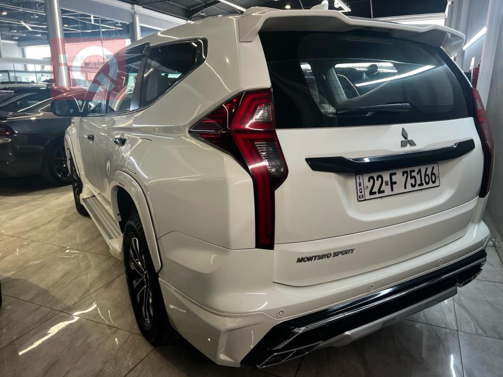 Mitsubishi Montero Sport